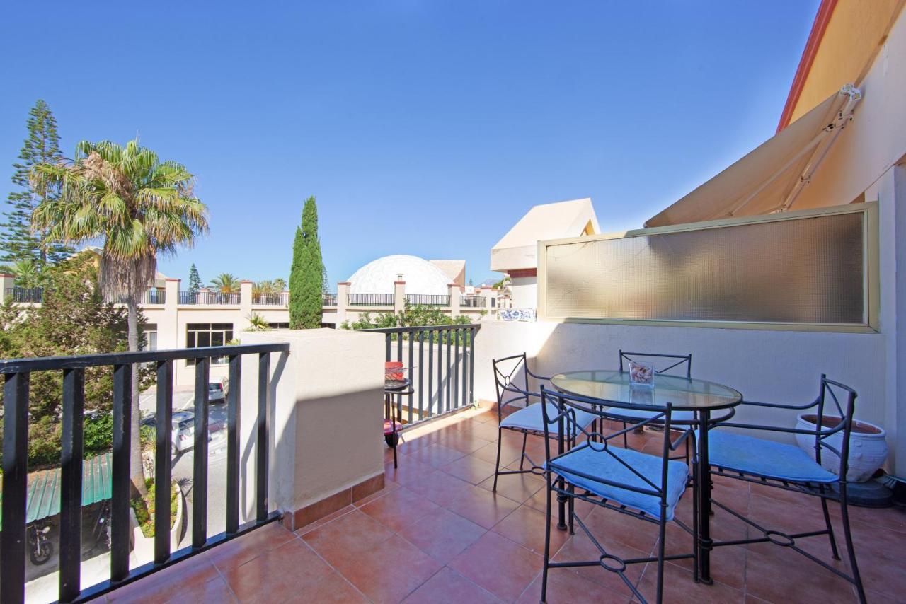 Romana Playa Studio Elviria Marbella Exterior photo
